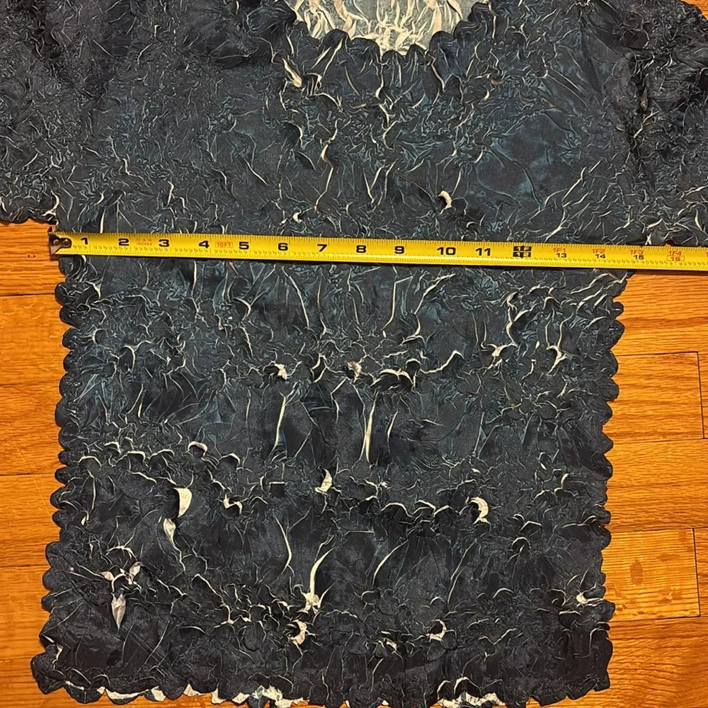 Origami Magic Scarf One Size Fits All Elegant Dark Blue & White FREE SHIPPING - Picture 5 of 5